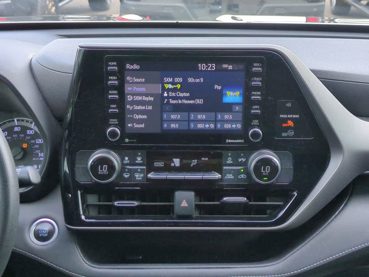 Certified 2021 Toyota Highlander L FWD image 18