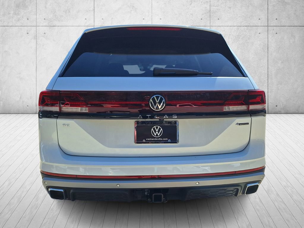 New 2026 Volkswagen Atlas Peak Edition image 4
