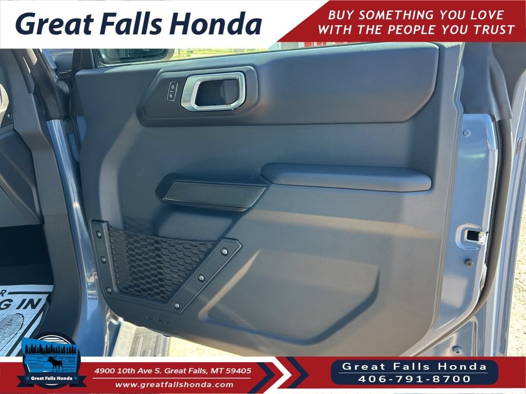 Used 2025 Ford Bronco Outer Banks AWD/4WD image 35