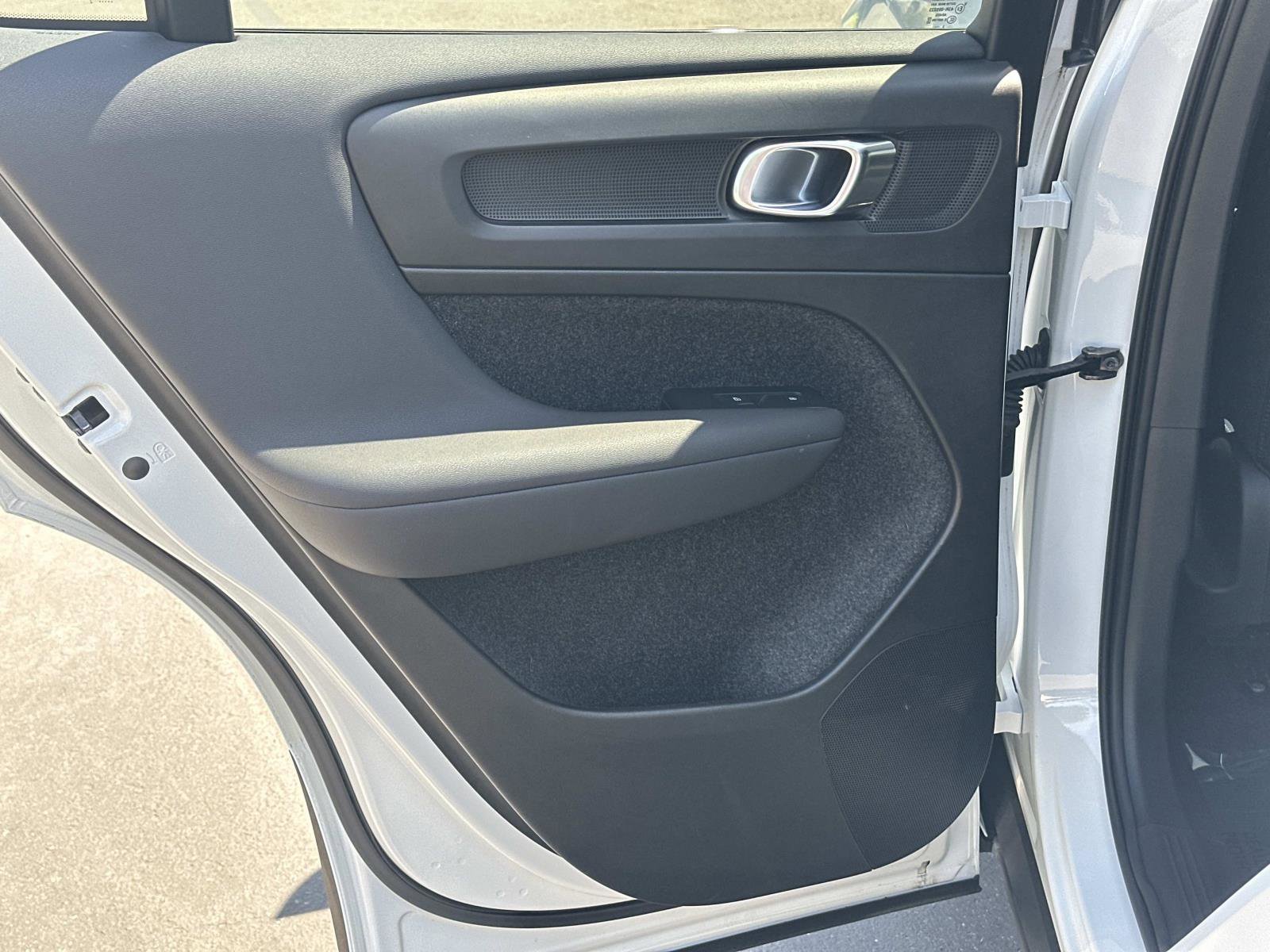Certified 2023 Volvo C40 P8 Recharge Plus AWD/4WD image 20
