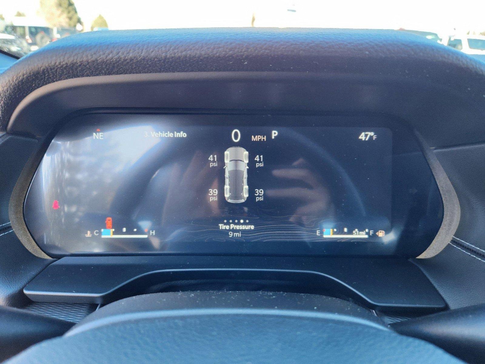 New 2025 Jeep Grand Cherokee Altitude image 7