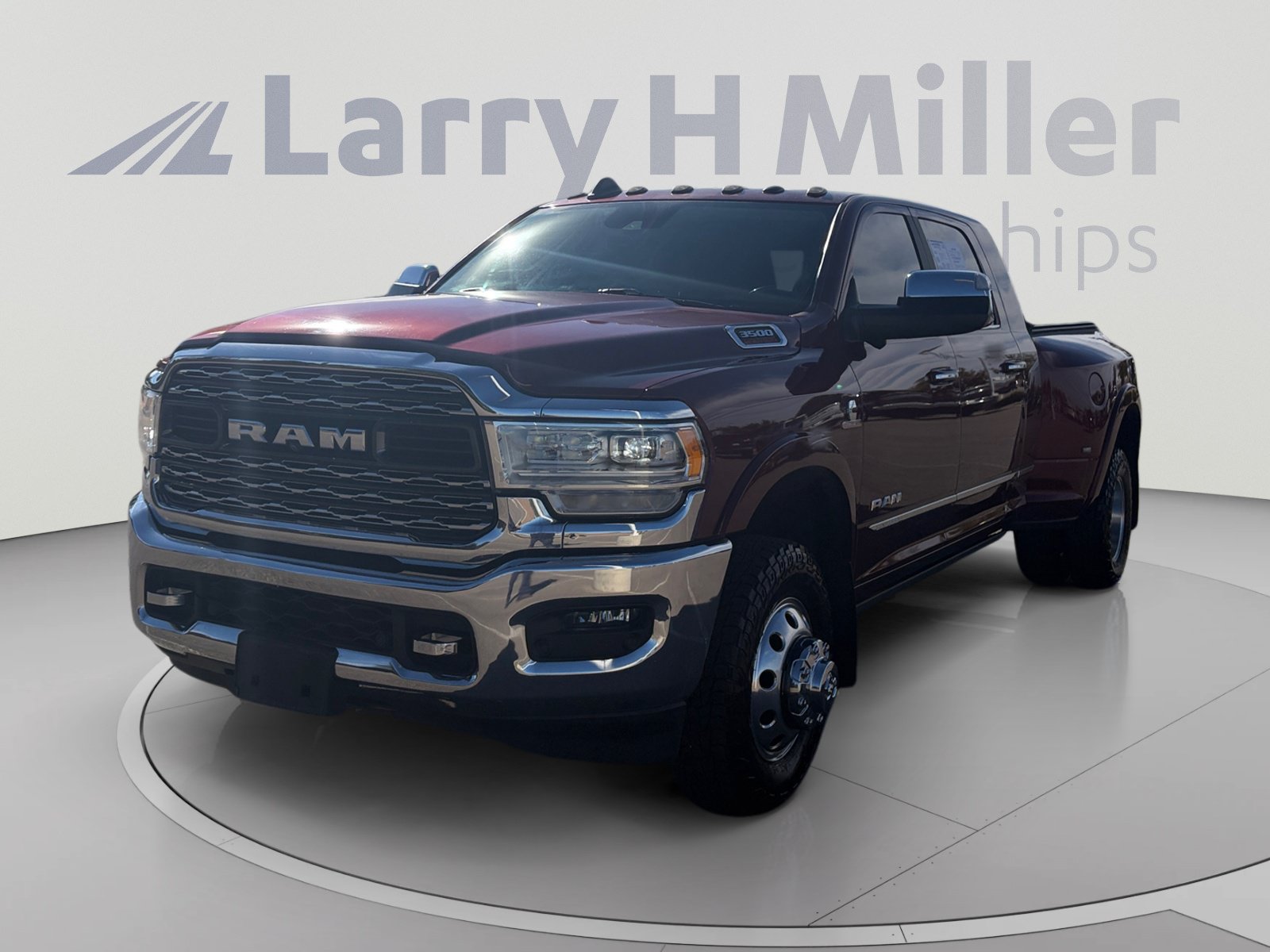 Used 2019 RAM 3500 Limited w/ Max Tow Package AWD/4WD image 1