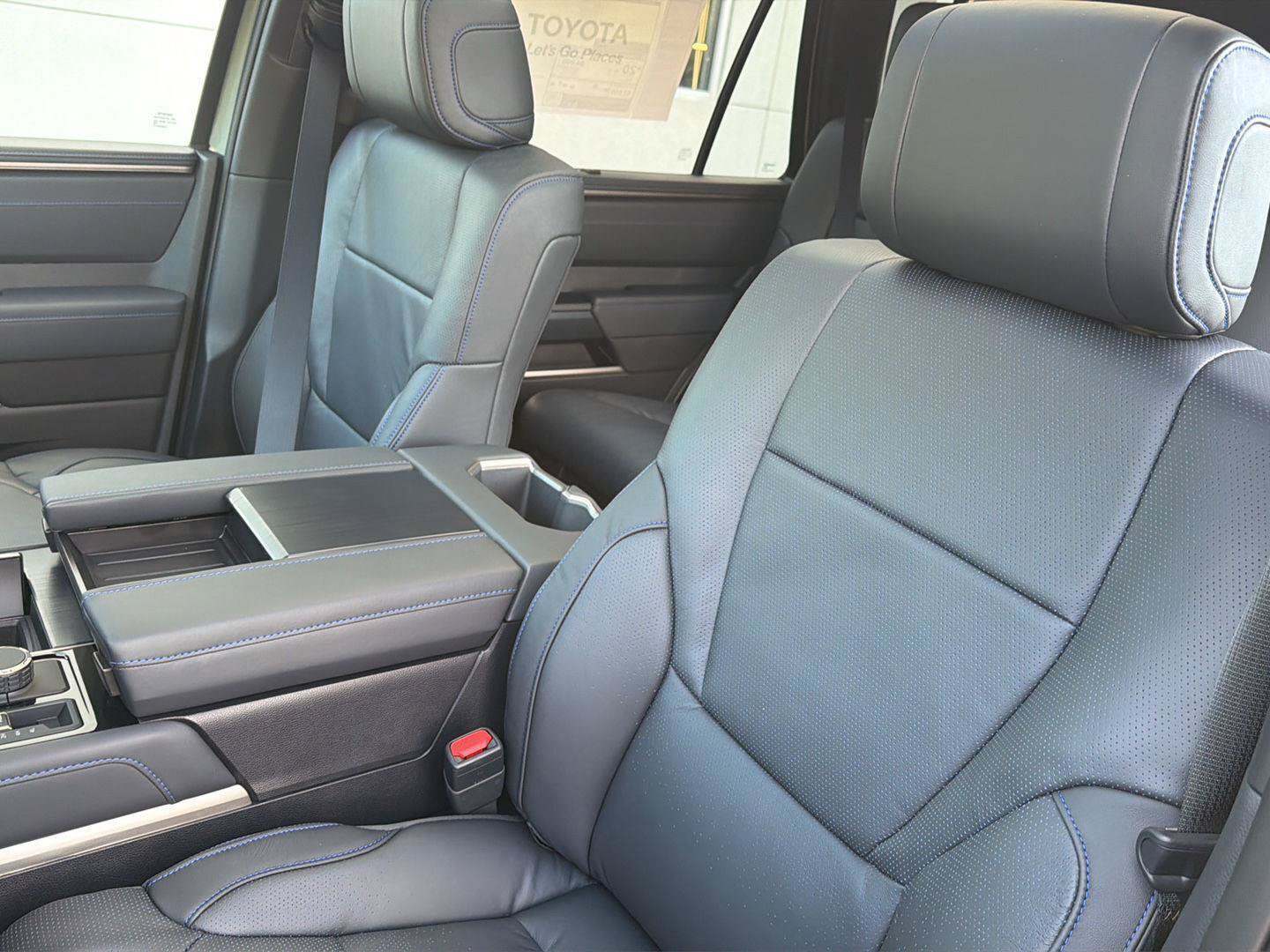 New 2026 Toyota Sequoia Platinum AWD/4WD image 31