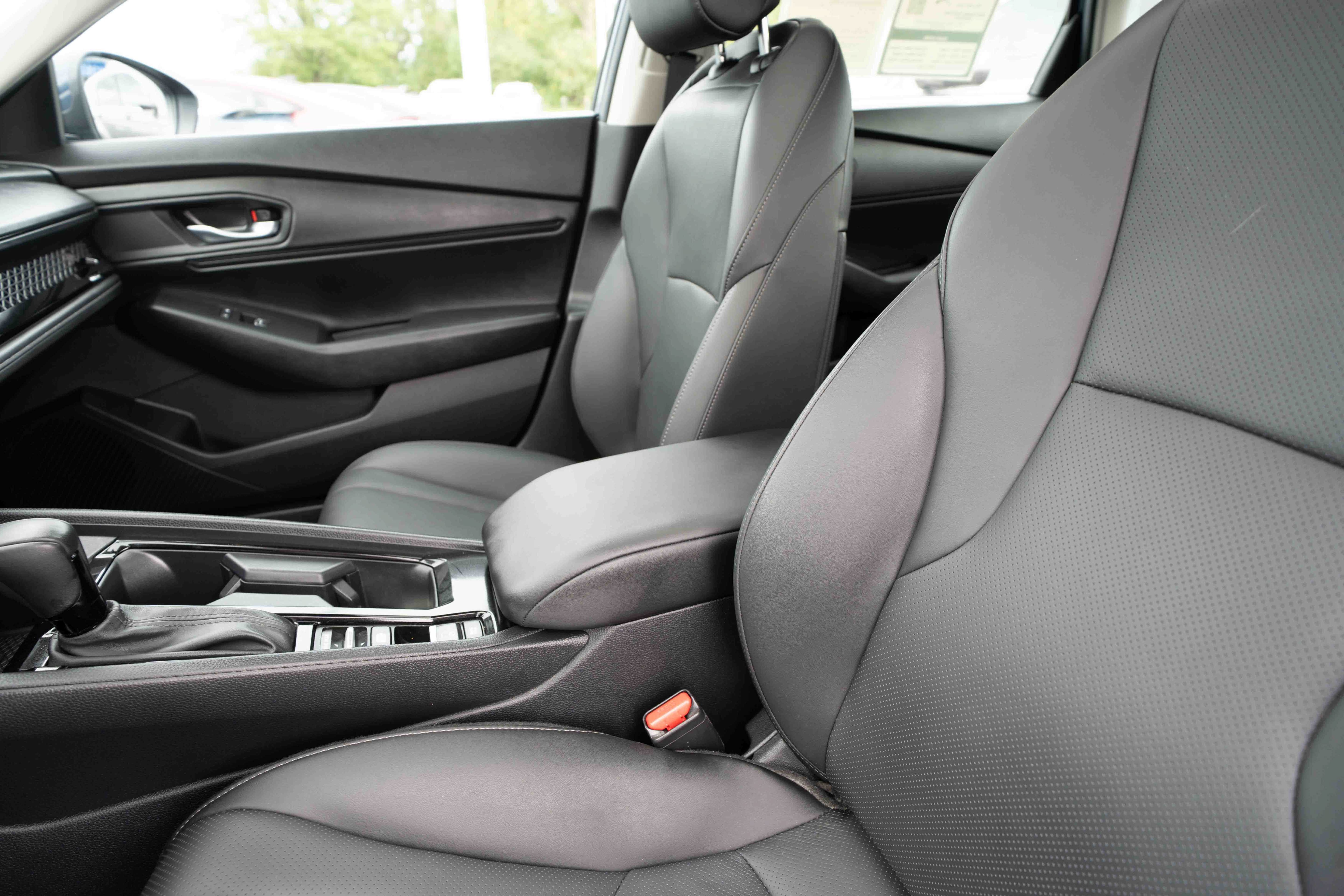 Used 2025 Honda Accord EX-L image 10