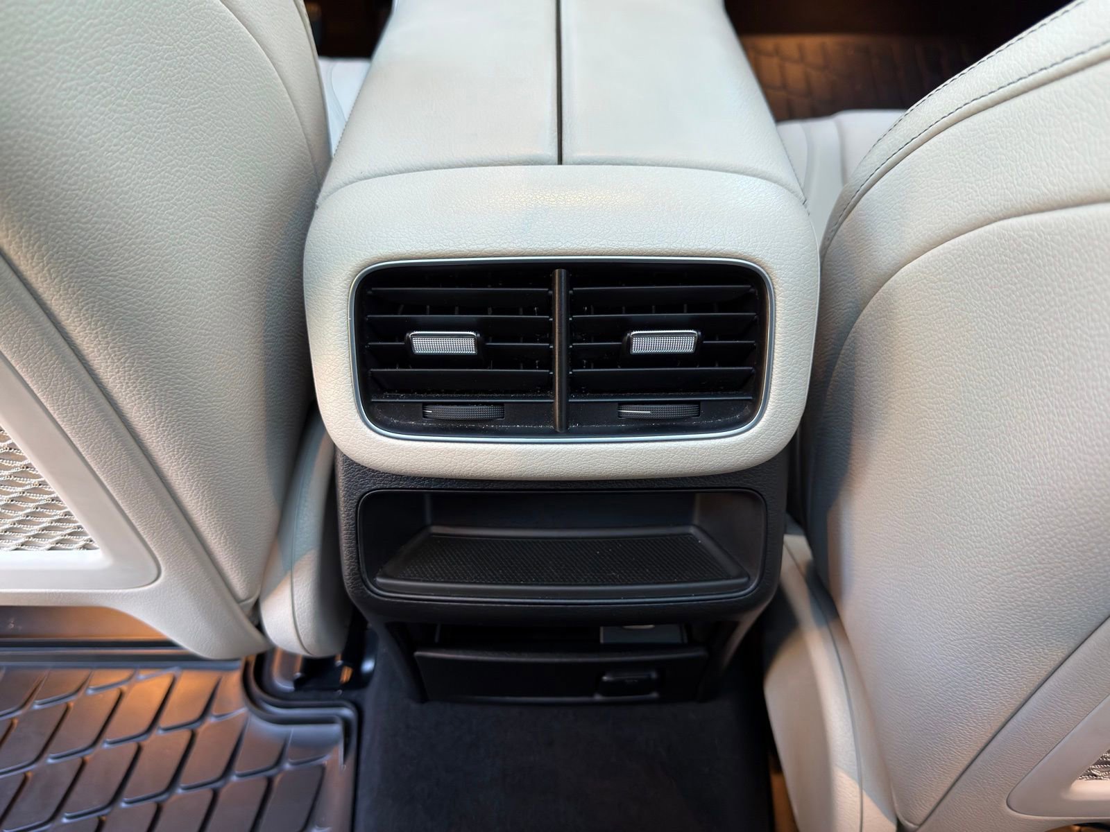 Used 2023 Mercedes-Benz GLE 350 4MATIC image 16