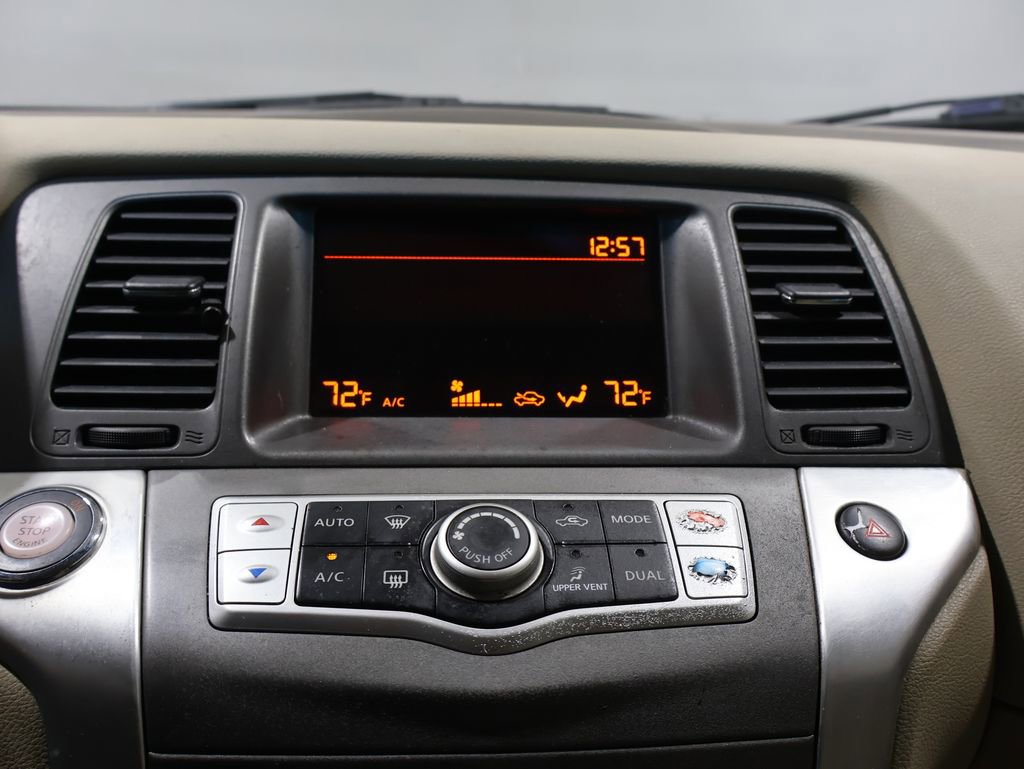 Used 2013 Nissan Murano S image 25