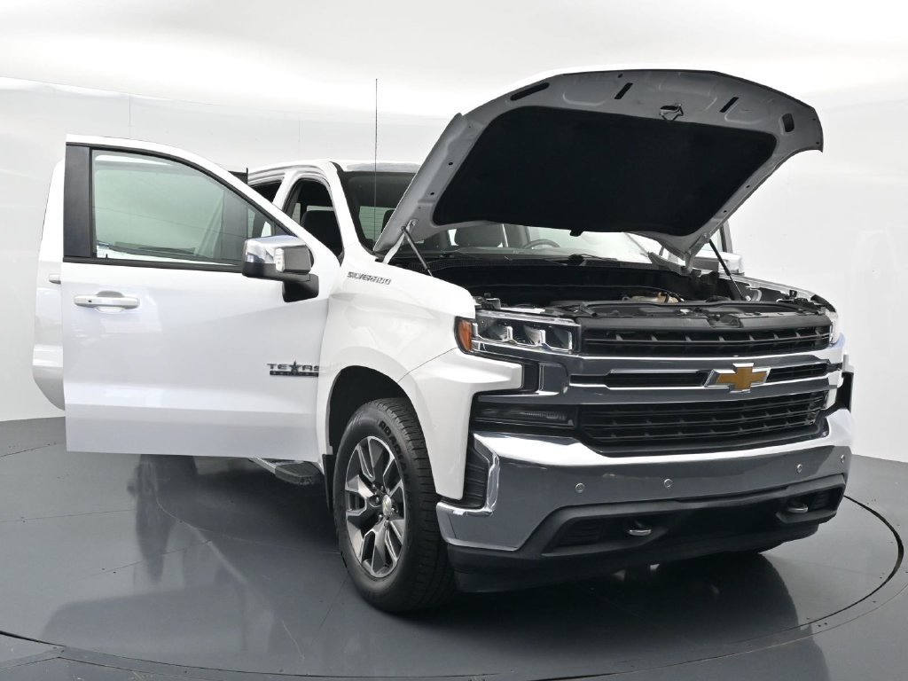 Used 2020 Chevrolet Silverado 1500 LT w/ Texas Edition RWD image 34