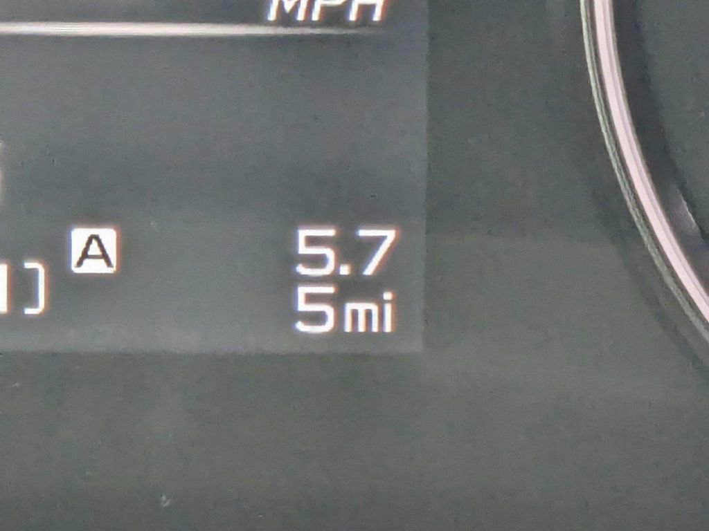 New 2025 Subaru Crosstrek 2.5i Premium image 31