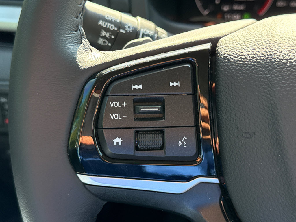 Certified 2026 Honda Odyssey Touring image 30