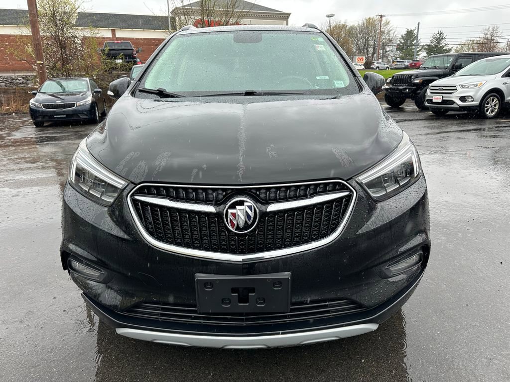 Used 2018 Buick Encore Essence FWD image 11