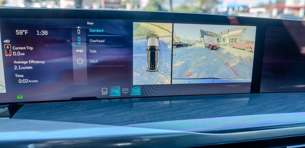 Used 2025 Cadillac Escalade IQ Luxury 2 image 12