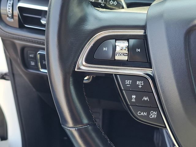 Certified 2022 Lincoln Nautilus Reserve w/ Equipment Group 201A image 12