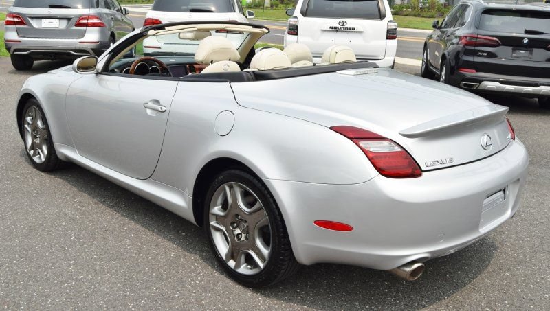 Used 2008 Lexus SC 430 Convertible RWD image 9
