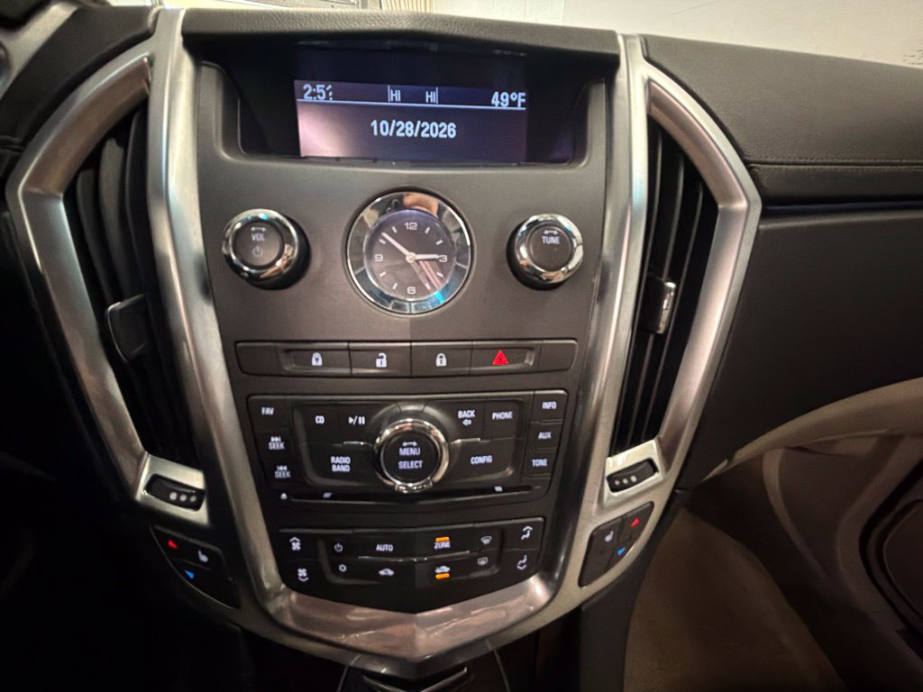 Used 2012 Cadillac SRX Luxury FWD image 25
