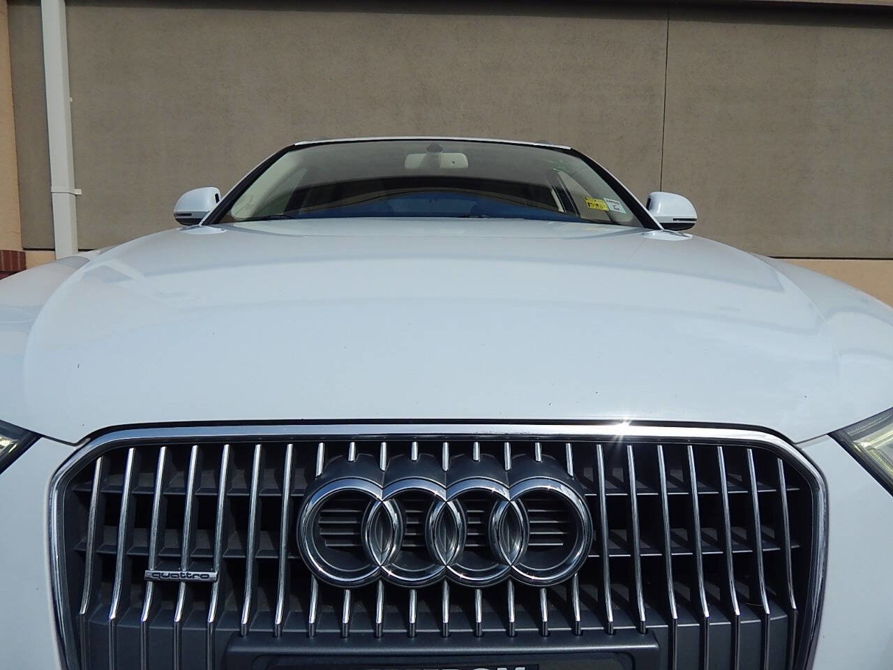 Used 2015 Audi A4 Premium Plus w/ Technology Package image 10