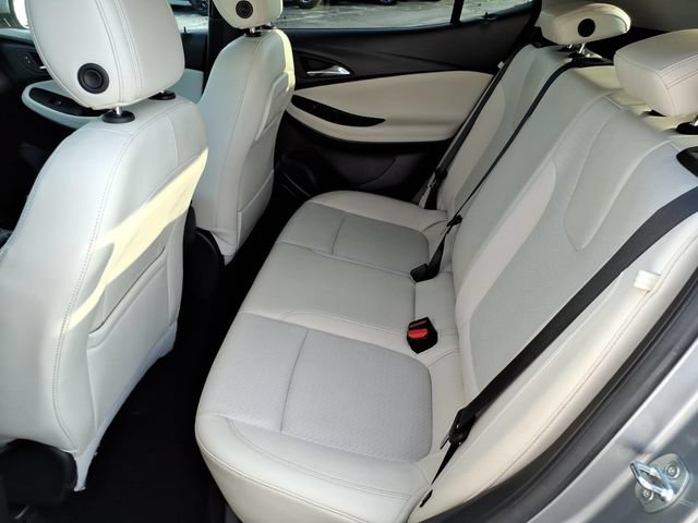 Used 2023 Buick Encore GX Preferred w/ Cold Weather Comfort Package FWD image 7