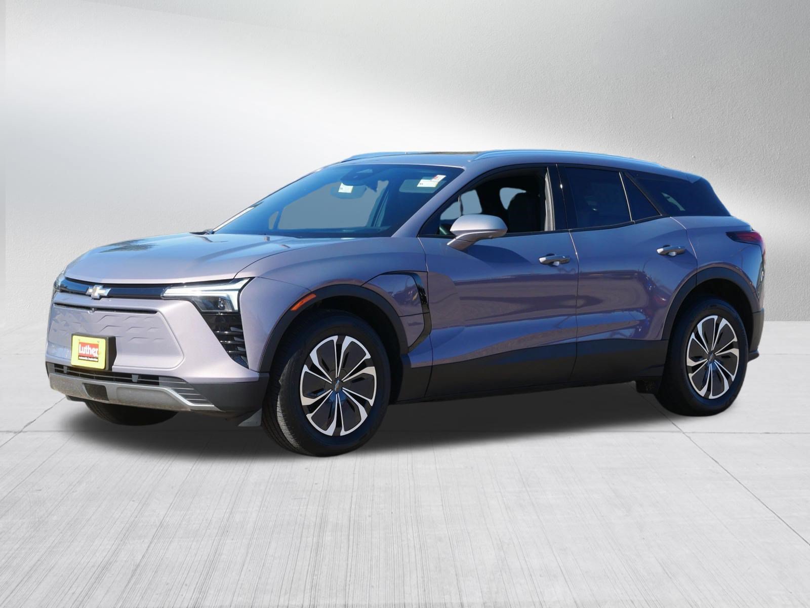 Used 2024 Chevrolet Blazer EV LT AWD/4WD image 3