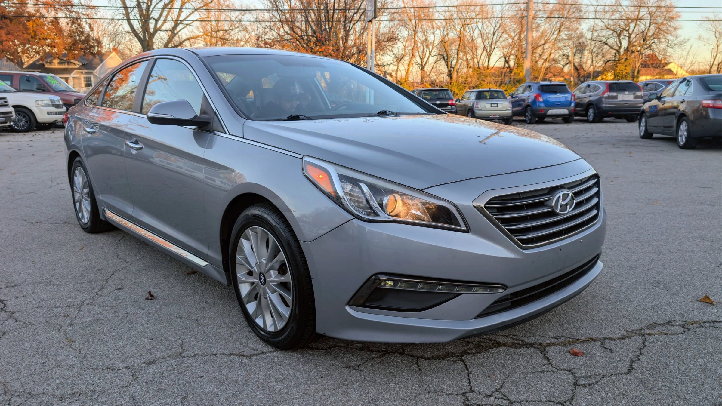Used 2015 Hyundai Sonata Limited image 7