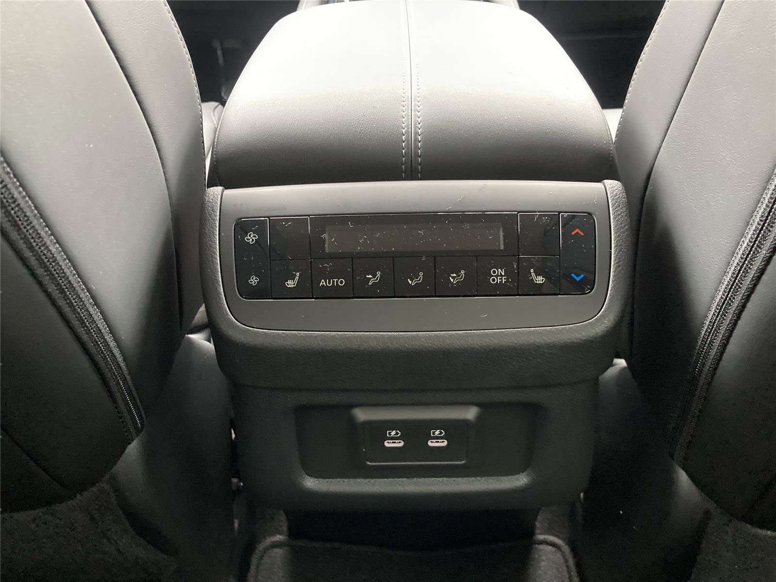 New 2026 Nissan Pathfinder SL w/ SL Premium Package image 29