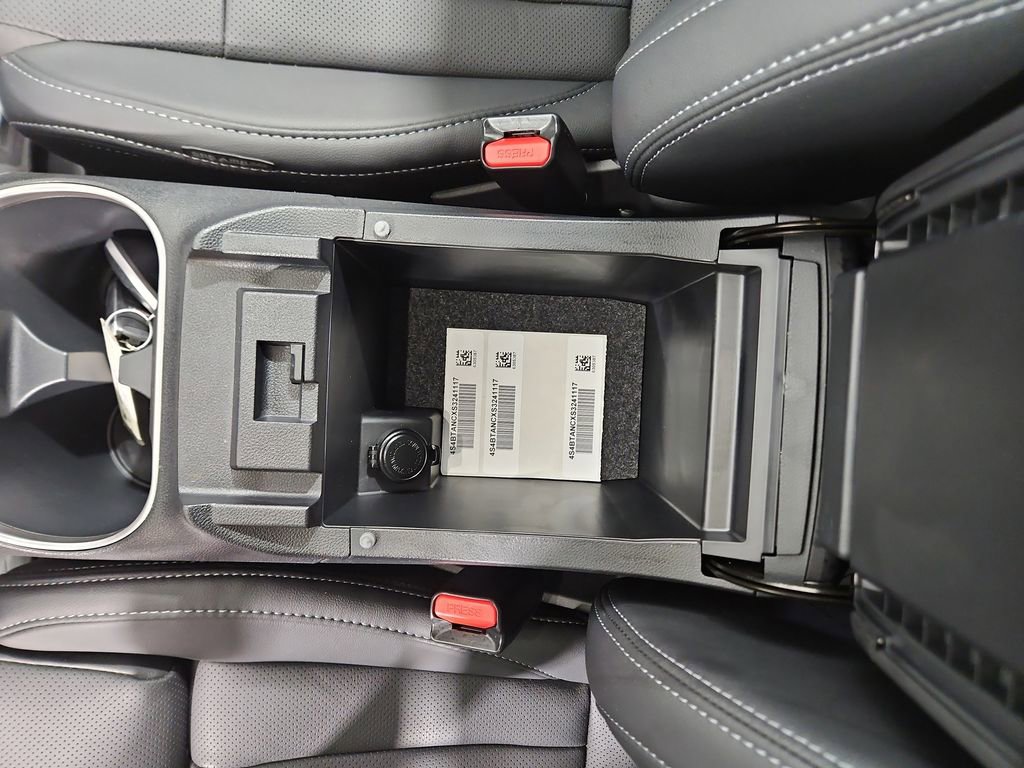 Certified 2025 Subaru Outback Limited image 28