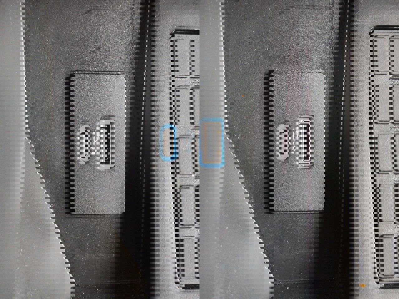 Used 2023 Ford F150 Platinum image 22