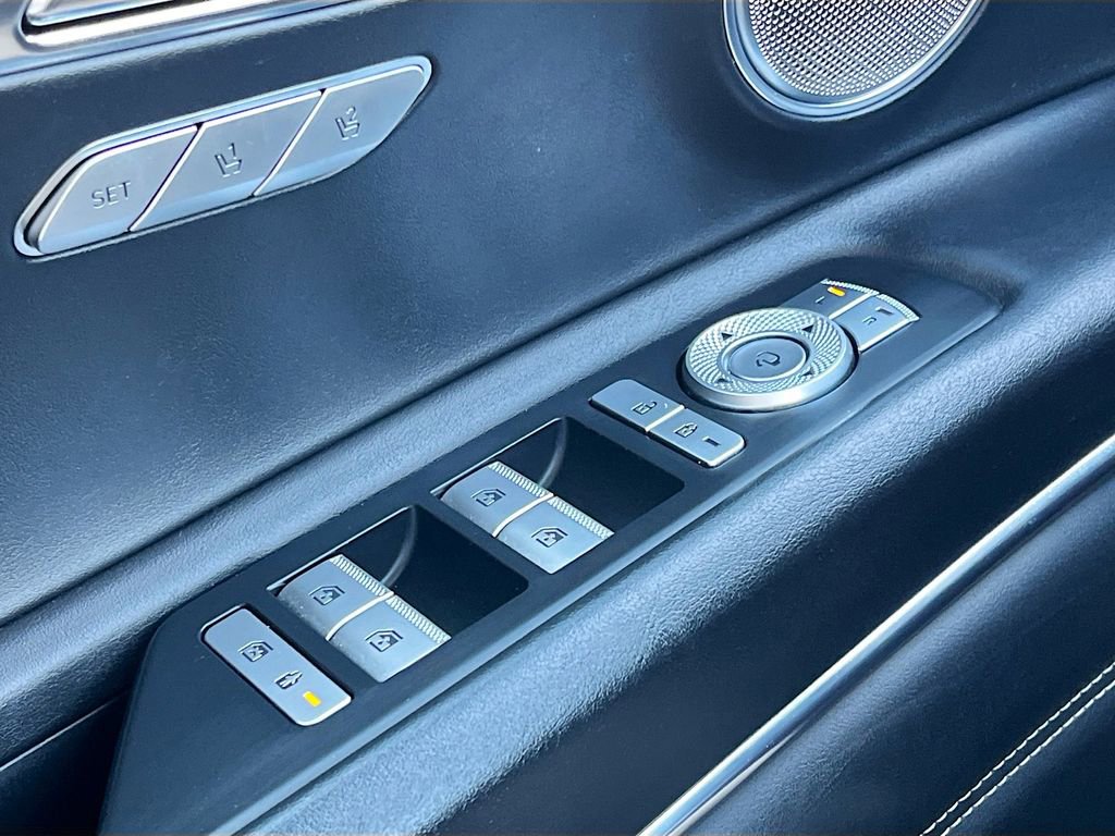 Used 2023 Genesis GV80 2.5T w/ Prestige Package AWD/4WD image 18