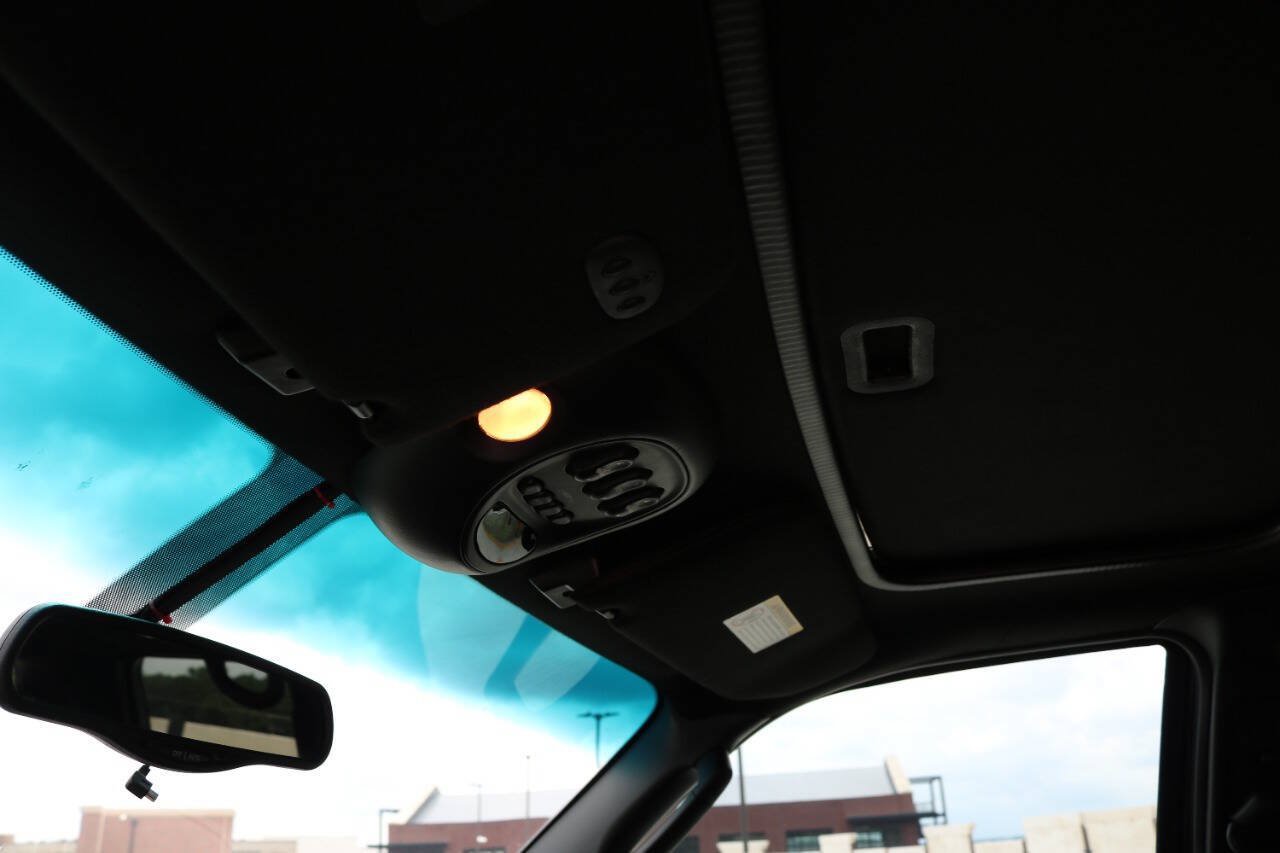 Used 2002 Lincoln Blackwood RWD image 83
