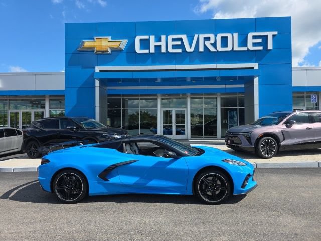 Used 2022 Chevrolet Corvette Stingray Preferred Conv w/ Z51 Performance Package RWD image 11