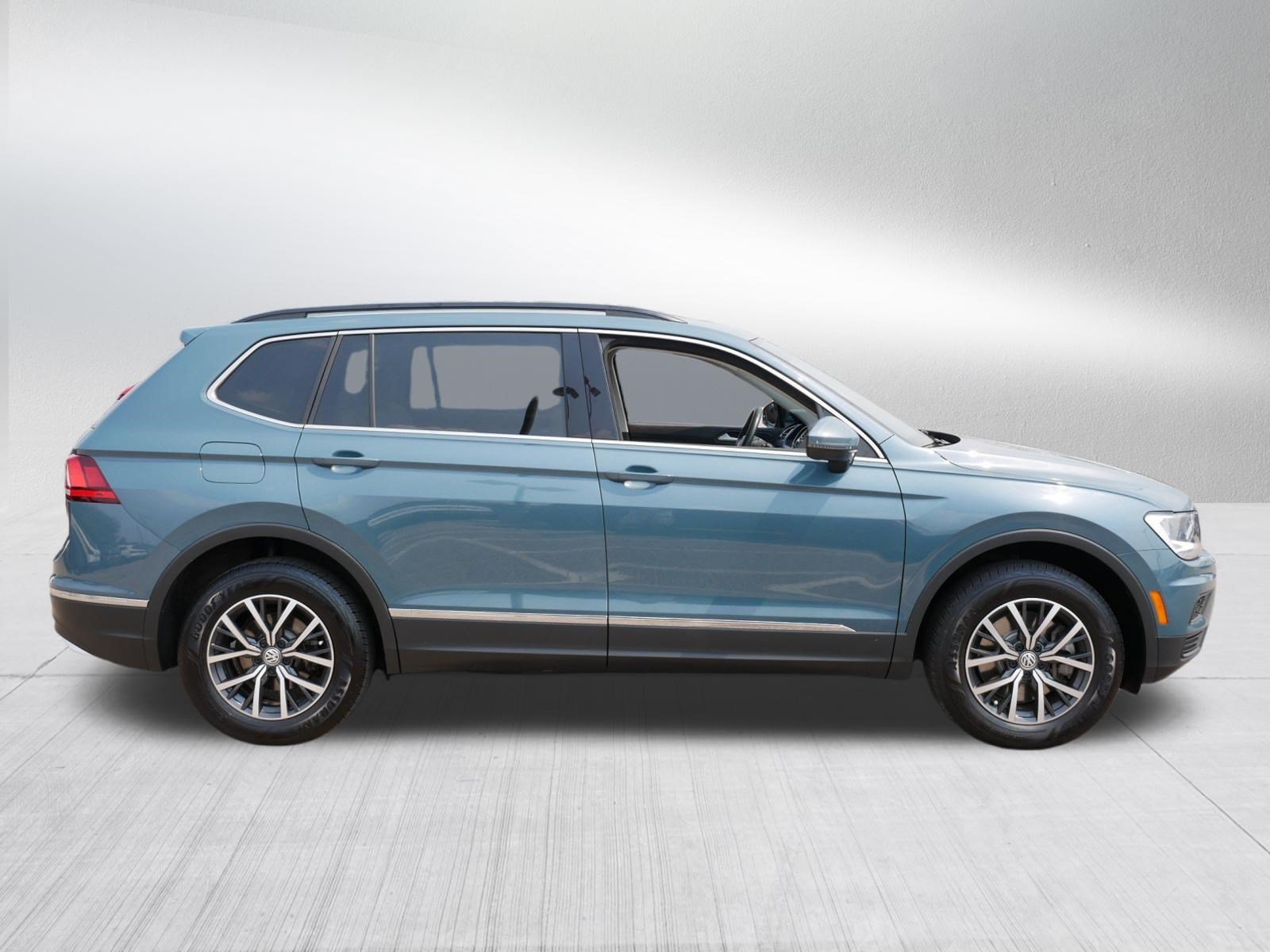 Used 2020 Volkswagen Tiguan SE AWD/4WD image 8