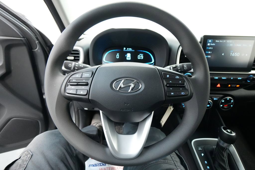 New 2026 Hyundai Venue SE image 33