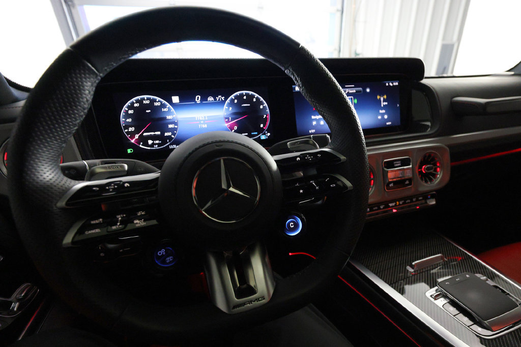 Used 2025 Mercedes-Benz G 63 AMG 4MATIC image 19