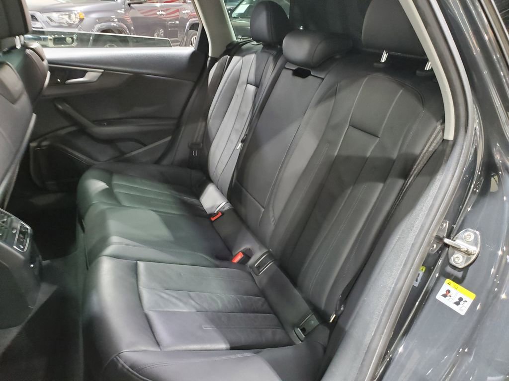 Used 2017 Audi A4 2.0T allroad Premium Plus image 25