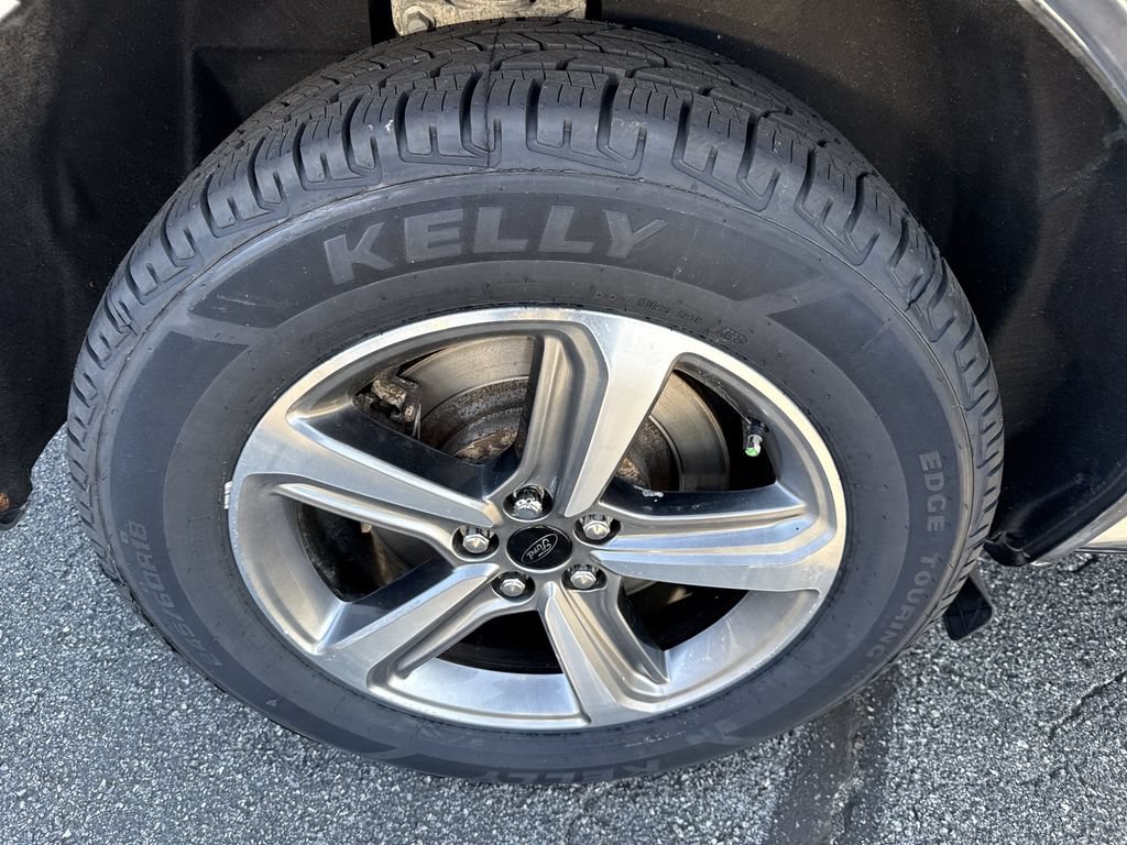 Used 2023 Ford Edge SEL w/ Convenience Package AWD/4WD image 17