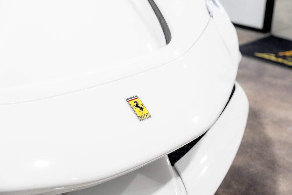 Used 2022 Ferrari SF90 Spider AWD/4WD image 15