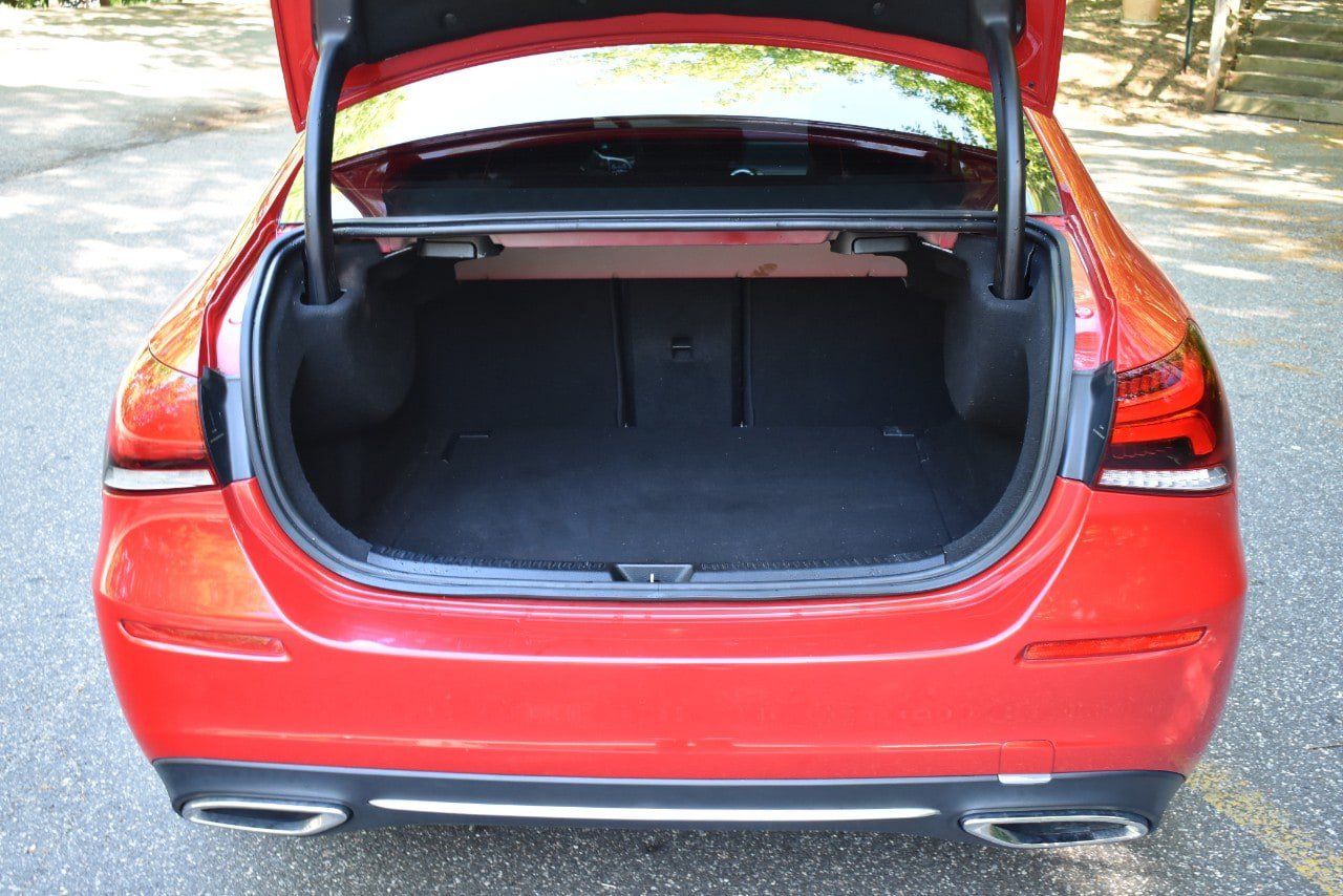 Used 2019 Mercedes-Benz A 220 4MATIC image 40