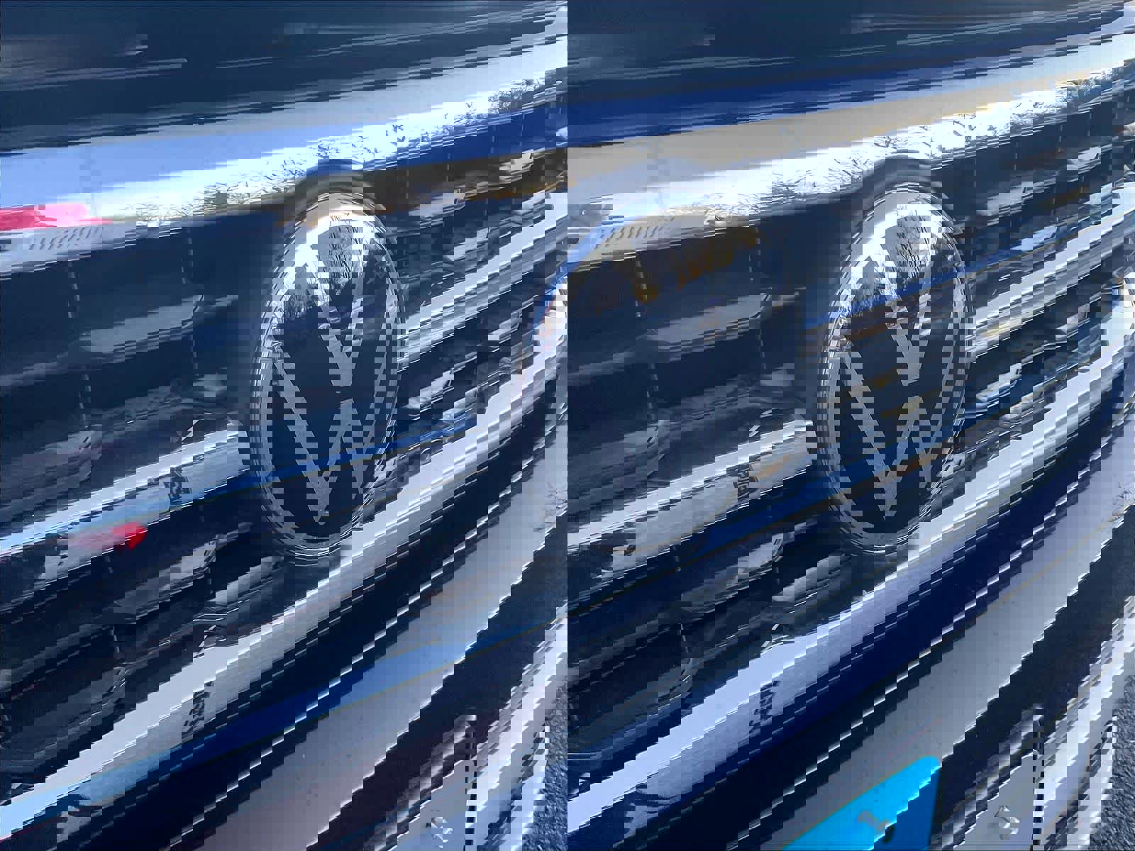 Certified 2022 Volkswagen Atlas Cross Sport SE image 31