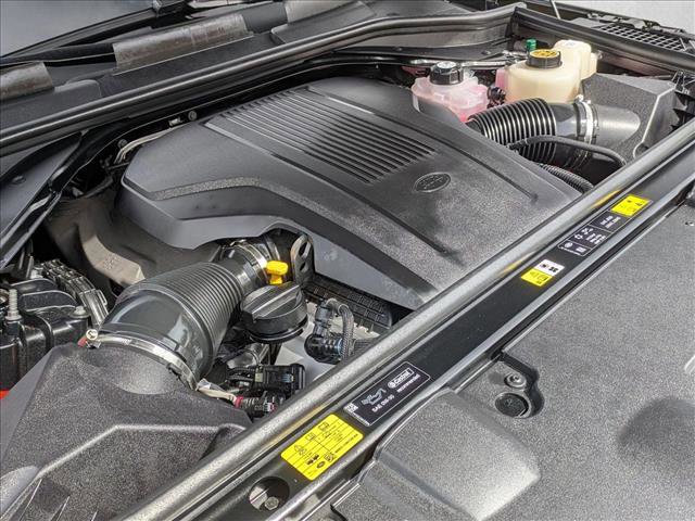 Certified 2025 Land Rover Range Rover SE AWD/4WD image 24