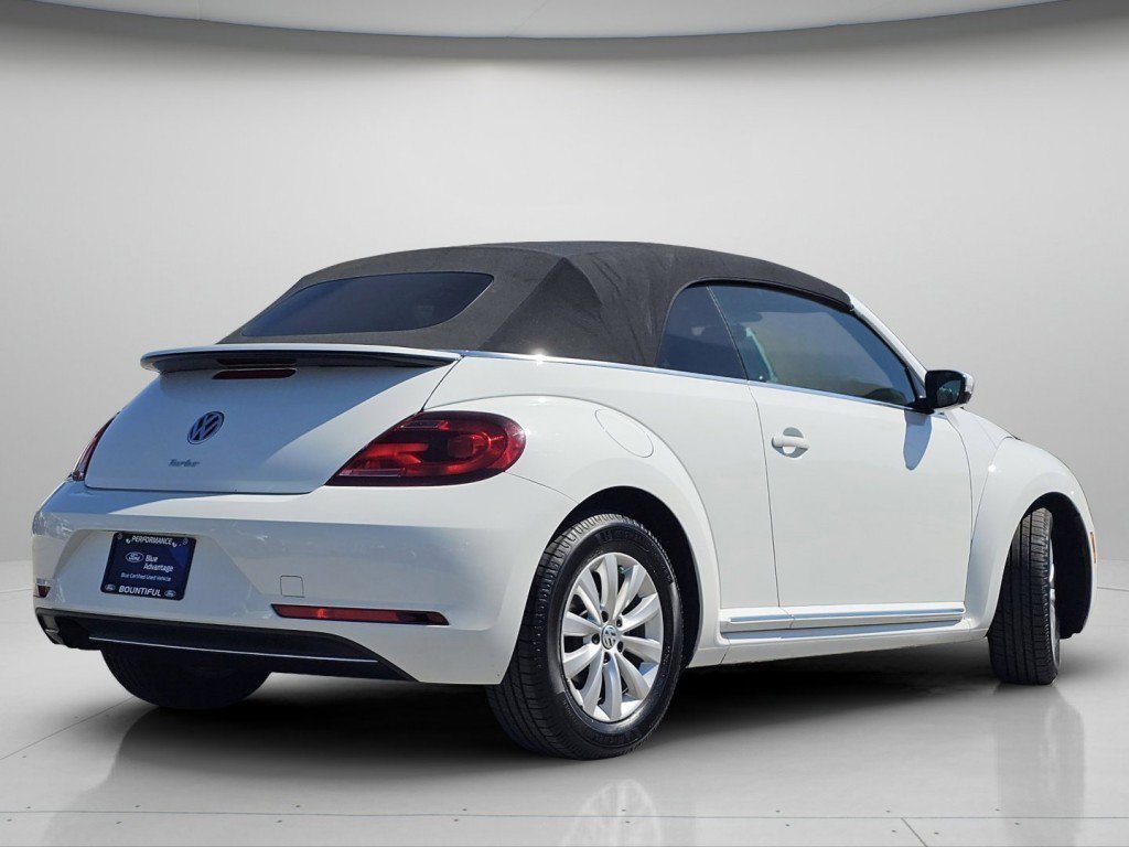 Used 2019 Volkswagen Beetle 2.0T S FWD image 21