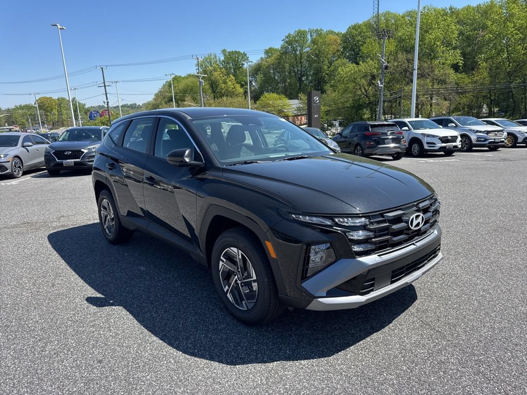 New 2026 Hyundai Tucson Blue SE AWD/4WD image 2