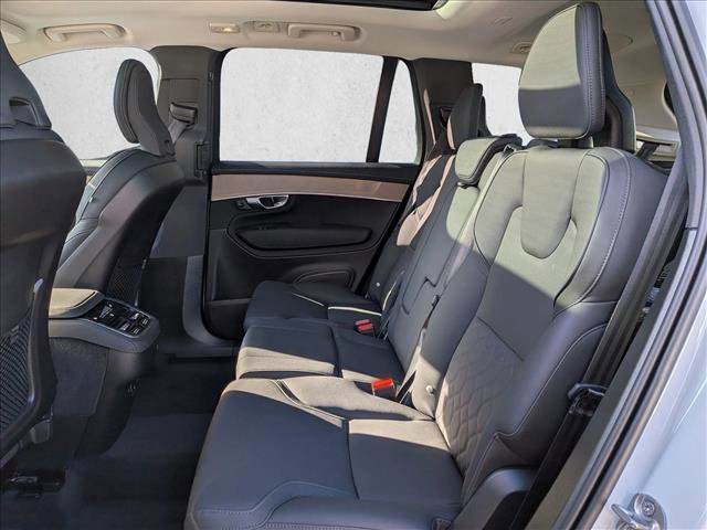 Certified 2025 Volvo XC90 B6 Plus w/ Protection Package Premier image 20