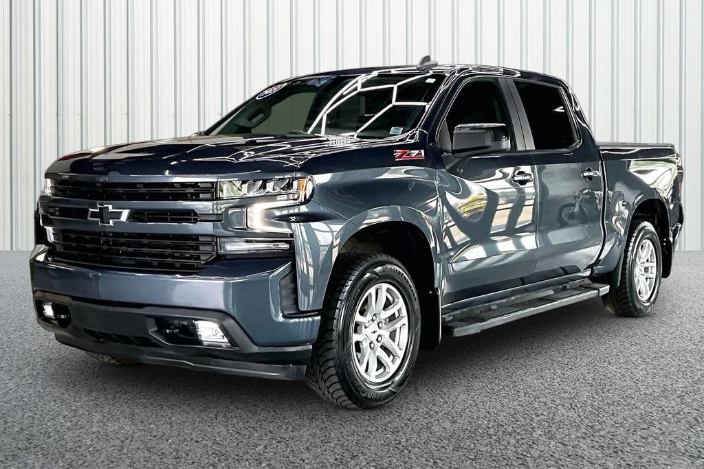 Used 2021 Chevrolet Silverado 1500 RST w/ Convenience Package II AWD/4WD image 3