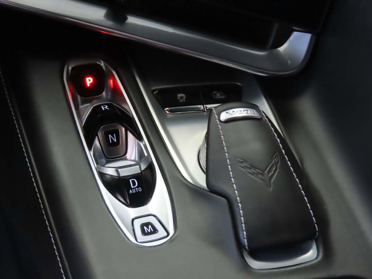 Used 2022 Chevrolet Corvette Stingray Premium Cpe w/ 3LT RWD image 13