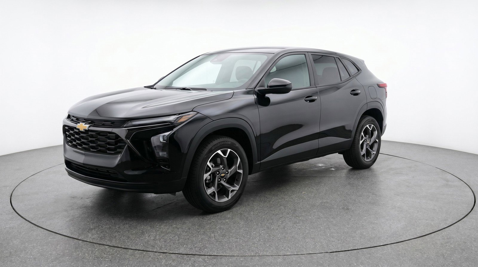 Used 2025 Chevrolet Trax LT FWD image 3