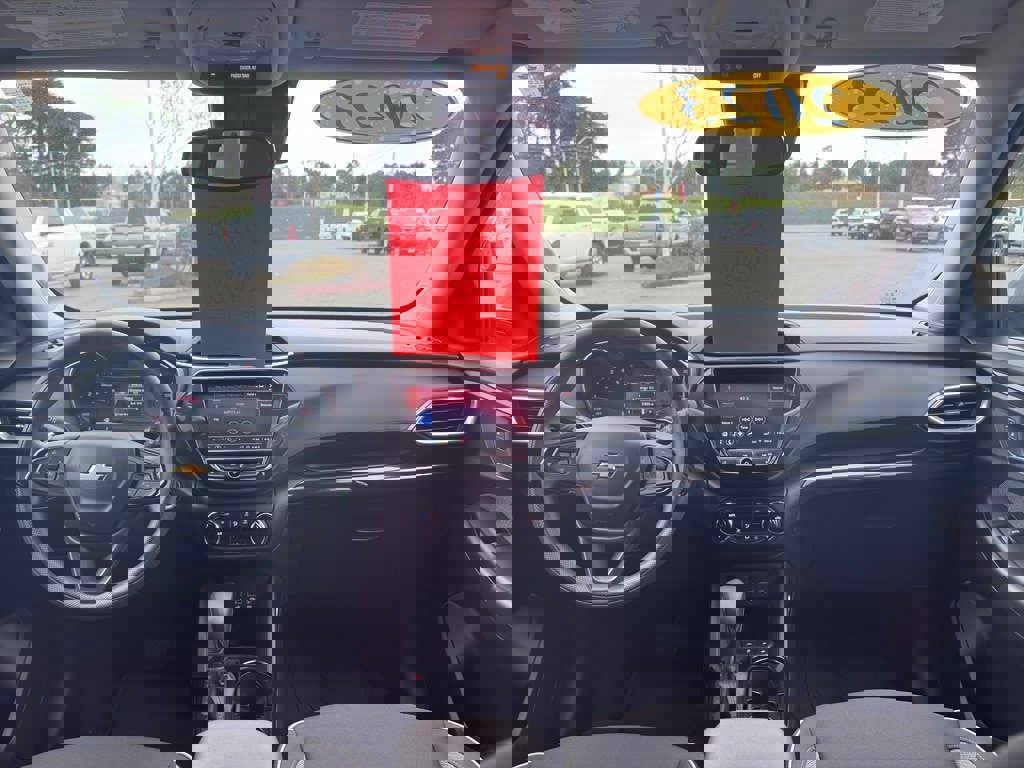 Used 2023 Chevrolet TrailBlazer LT w/ Convenience Package image 23