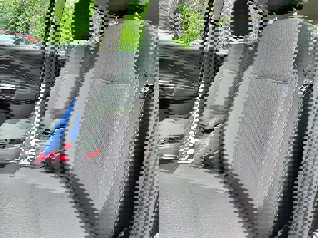 Used 2017 Ford C-MAX Energi SE image 24