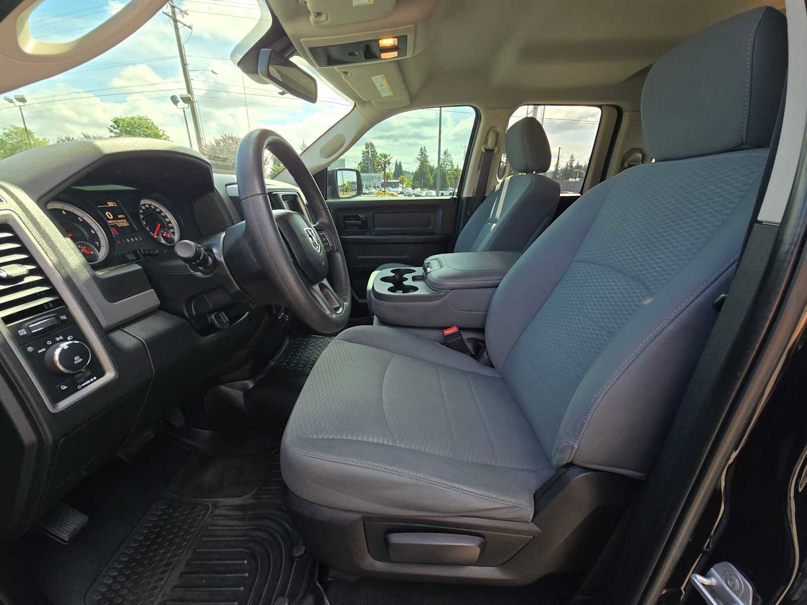 Used 2014 RAM 1500 Express w/ Black Ram 1500 Express Group AWD/4WD image 21