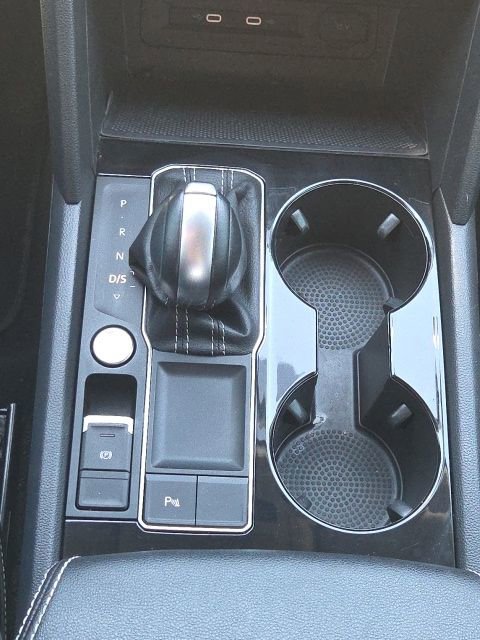 Used 2022 Volkswagen Atlas SE image 37