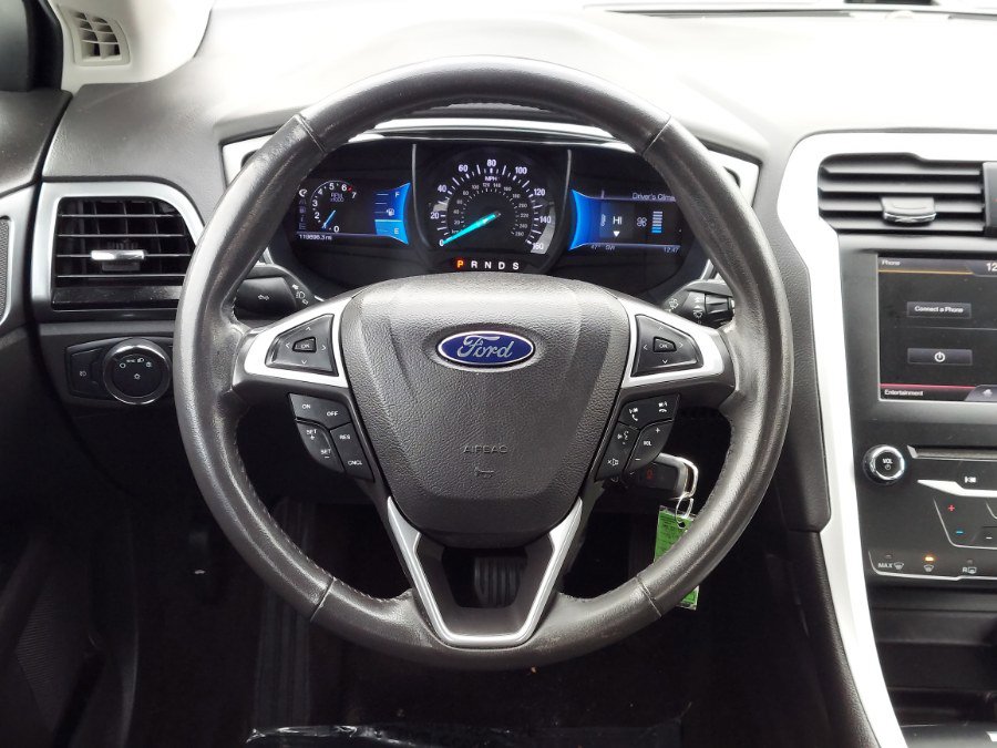 Used 2014 Ford Fusion SE image 12