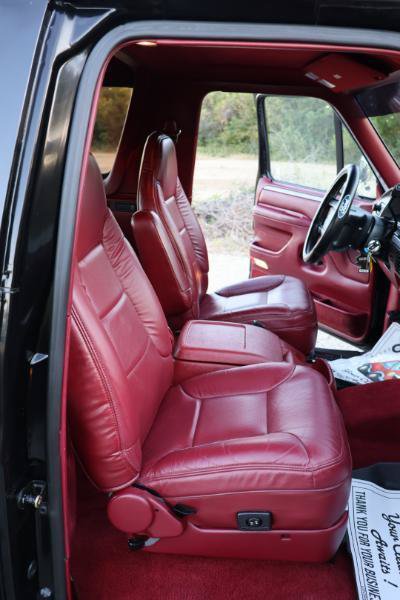 Used 1995 Ford Bronco XLT AWD/4WD image 14