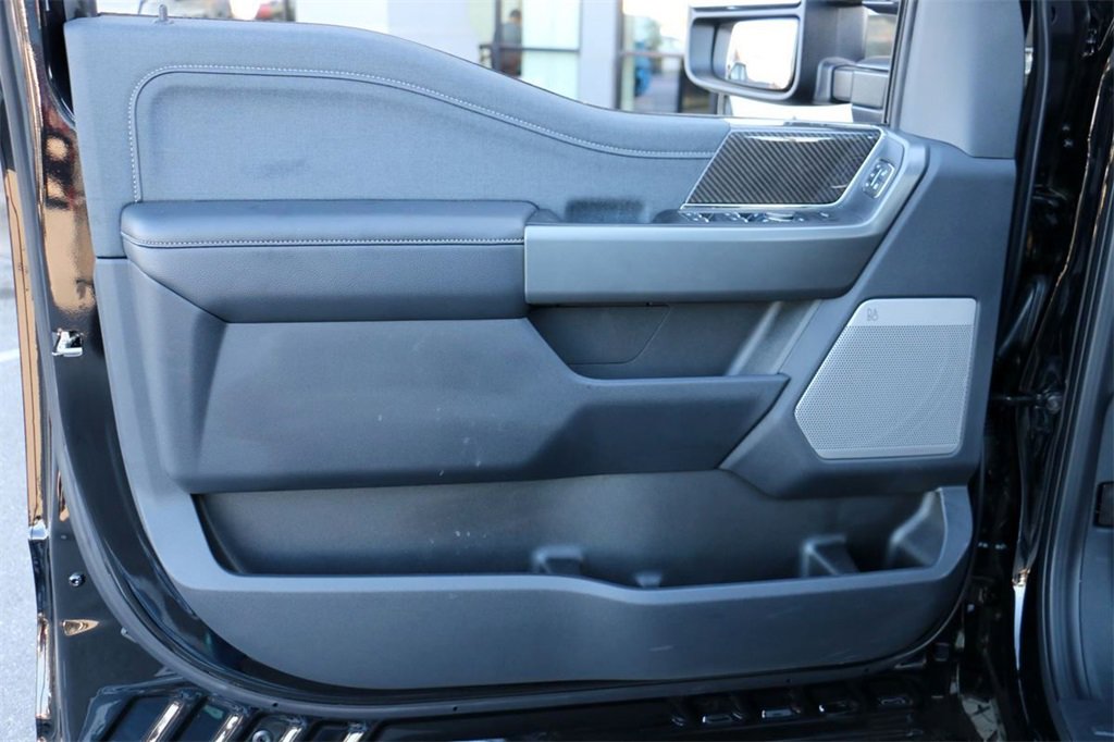 New 2026 Ford F350 Lariat w/ Black Appearance Package image 18